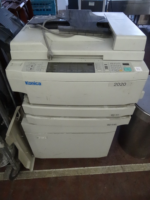 lot 14 image: Konka 2020 Copy Machine on Wheels