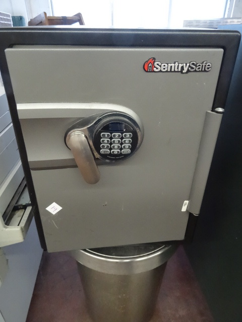 lot 19 image: Sentry Safe Electric File Safe