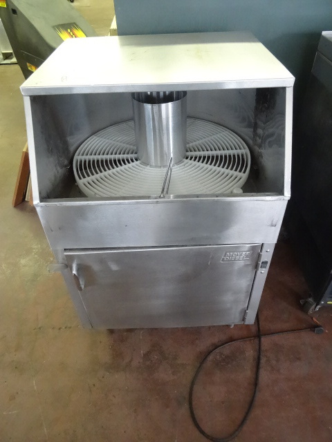 lot 21 image: Moyer Diebel Bar Glass Washer