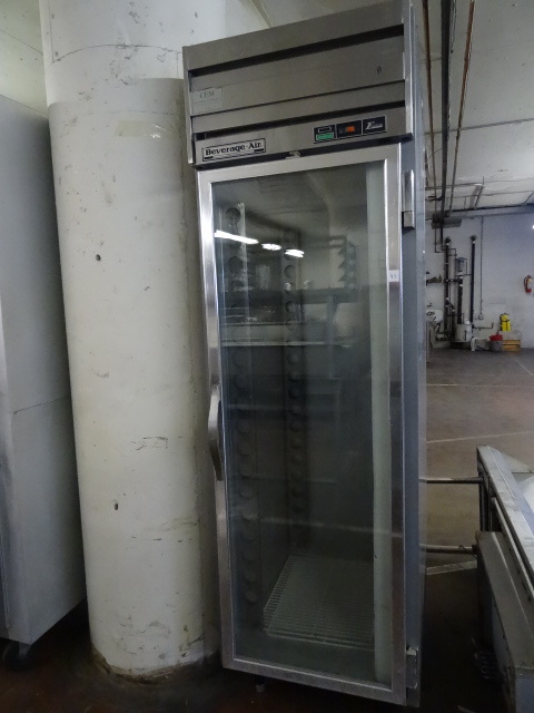 lot 43 image: Beverage Air Refrigerator