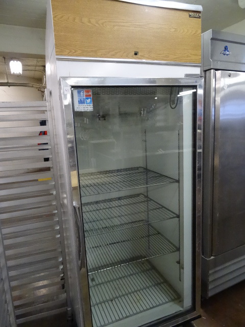 lot 47 image: Hussmann Model UMV-26-TF