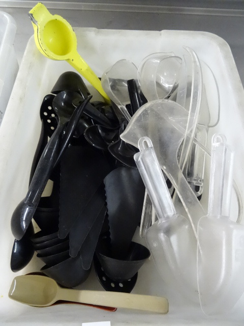 lot 61 image: Misc Plastic Kitchen Utensils