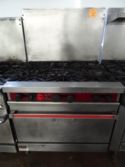 lot 71 image: Vulcan 6 Burner Natural Gas Oven