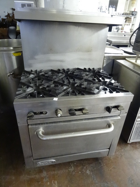 lot 114 image: Superior Natural Gas Oven