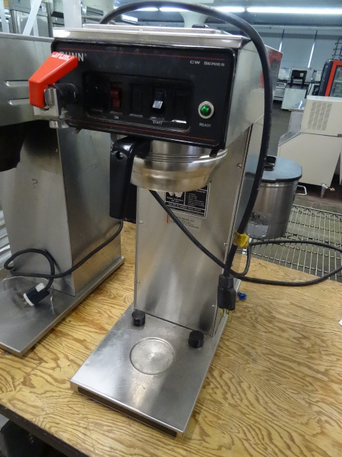 lot 124 image: Bunn CW Series Coffee Brewer