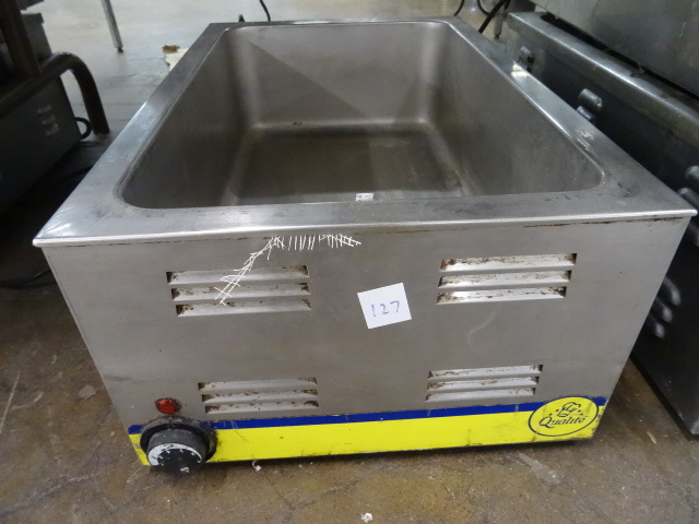 lot 127 image: Qualite Steamer Full Size Pan