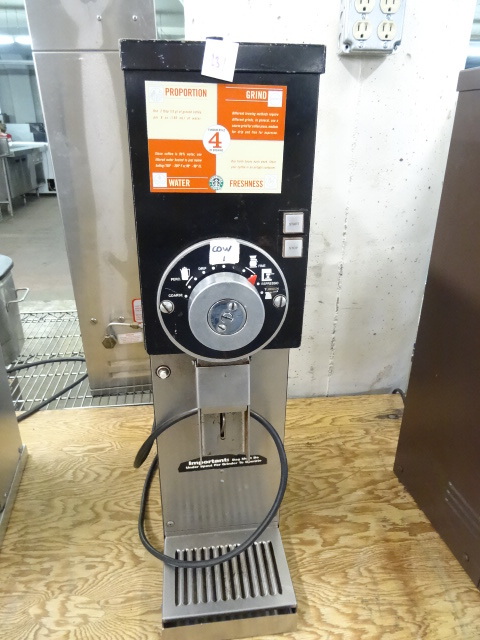 lot 131 image: Electric Coffee Grinder Grind Master