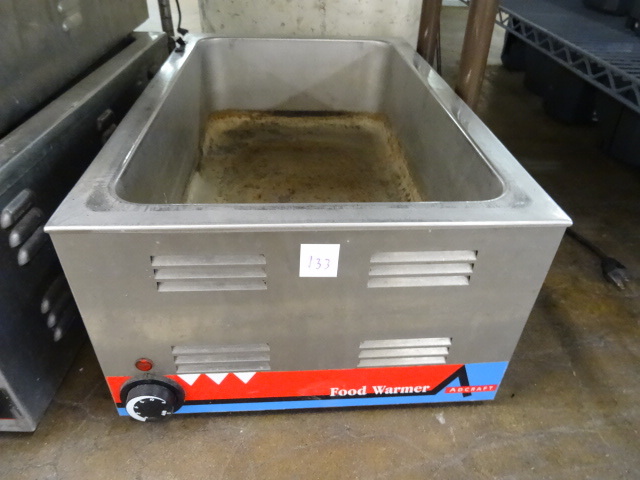 lot 133 image: Adcraft Steamer Full Size Pan