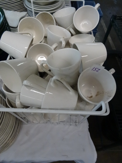 lot 152 image: Bin Full of Coffee Cups