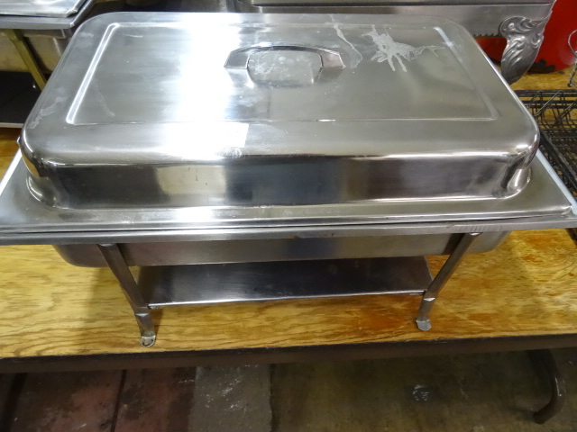 lot 162 image: Chaffing Pan