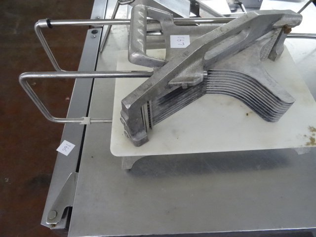 lot 167 image: Tomato Slicer