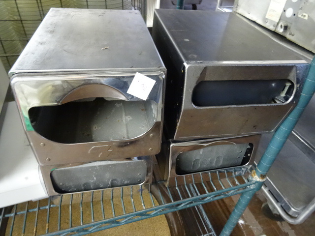 lot 190 image: Napkin Dispensers