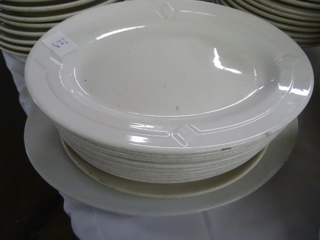 lot 223 image: 13 Oval Plates Qty 12