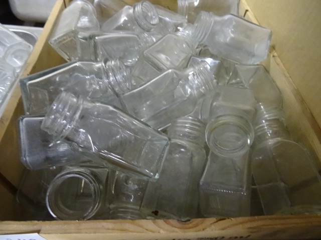 lot 249 image: Salt and Pepper Shakers No Tops