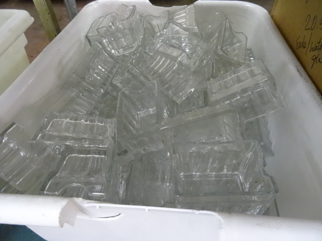 lot 253 image: Glass Sugar Packet Holders