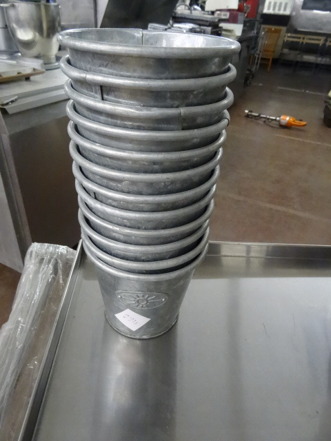 lot 274 image: Galvanized Buckets Small