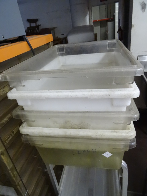 lot 329 image: Lexan Tubs