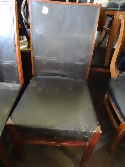 lot 352 image: 4 Wood Framed Chairs