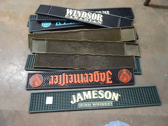 lot 363 image: Bar Rubber Glass Mats