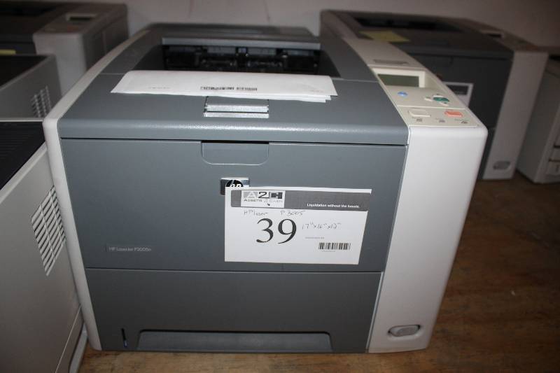 lot 39 image: HP Black and White LaserJet P3005n Printer