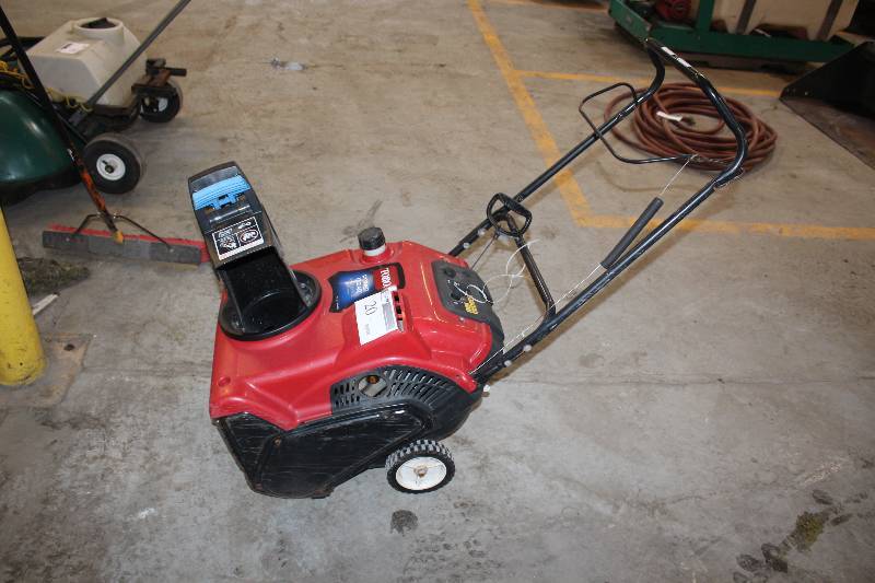 Toro 38583 PowerClear 221QR Snowblower