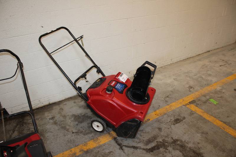 Toro 38587 PowerClear 210R Snowblower