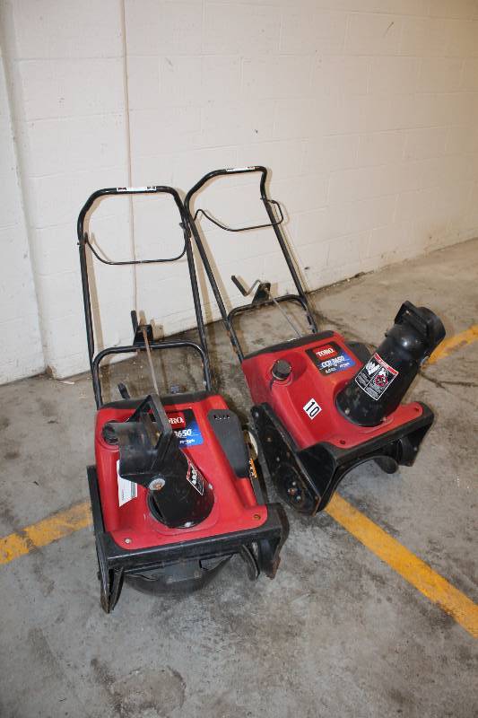 Lot of (2) Toro 38517 CCR 3650 Snowblower