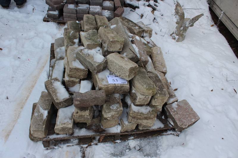 Lot of (1) Pallet of Pavers