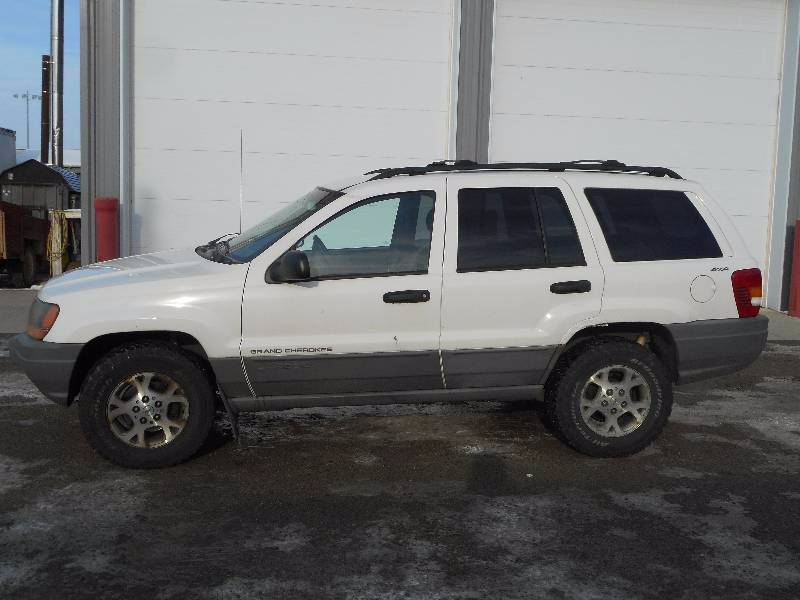 2000 Jeep Grand Cherokee Laredo