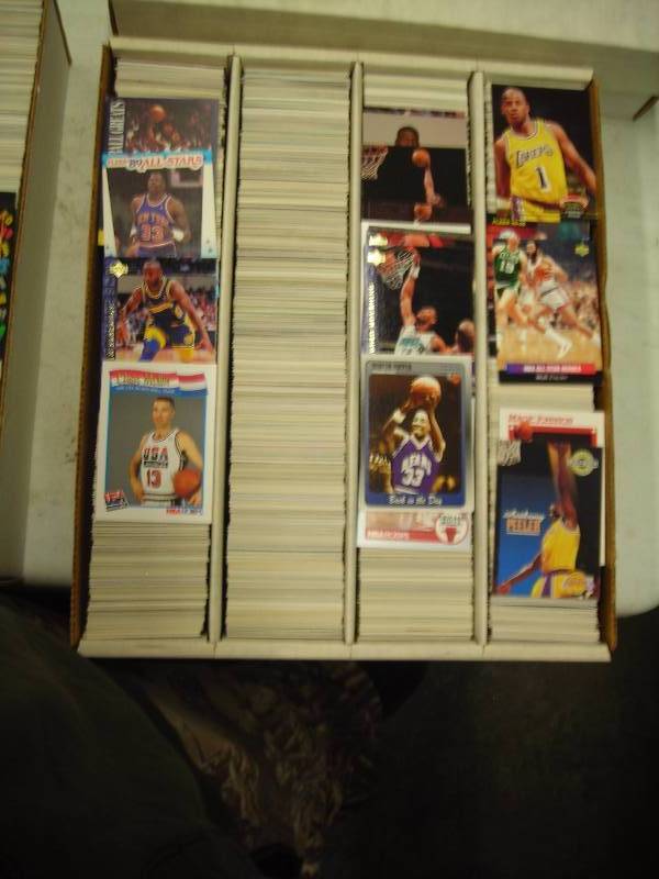 Over 3000 Basketball Cards