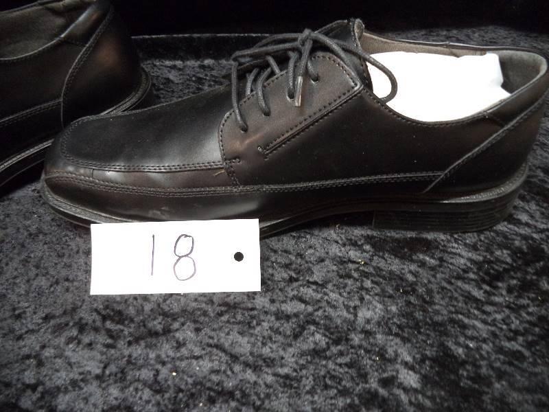Mens JARMAN Dress Shoes, Size 13, NEW