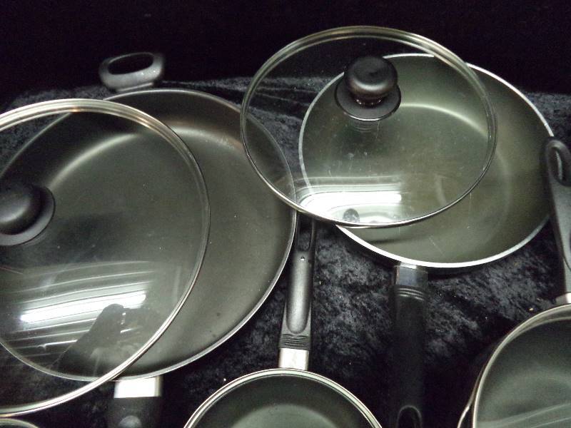 Lot Pots & Pans