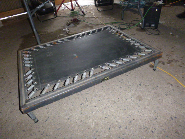 lot 88 image: Trampoline