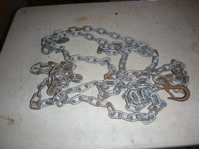 lot 103 image: Log Chain