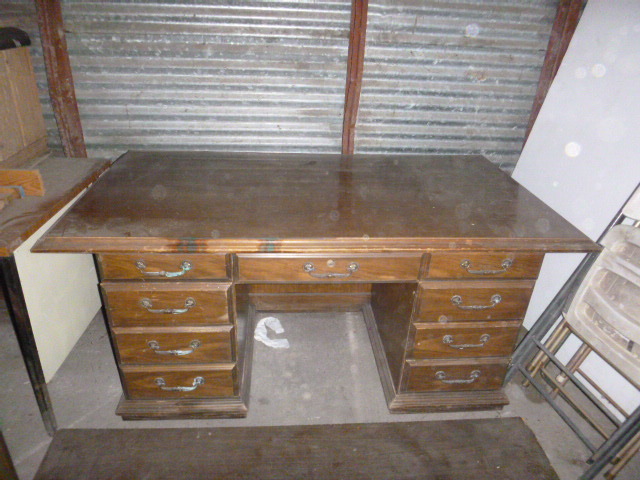 lot 130 image: Wood Desk