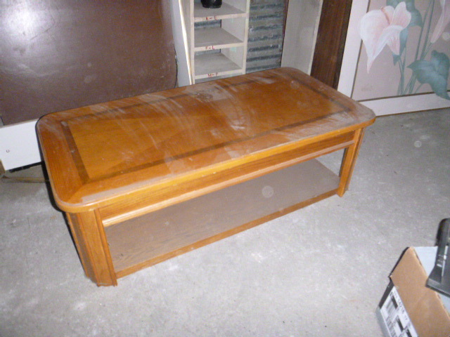 lot 174 image: Coffee Table
