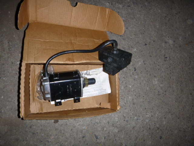 lot 223 image: Tecumseh Electric Start