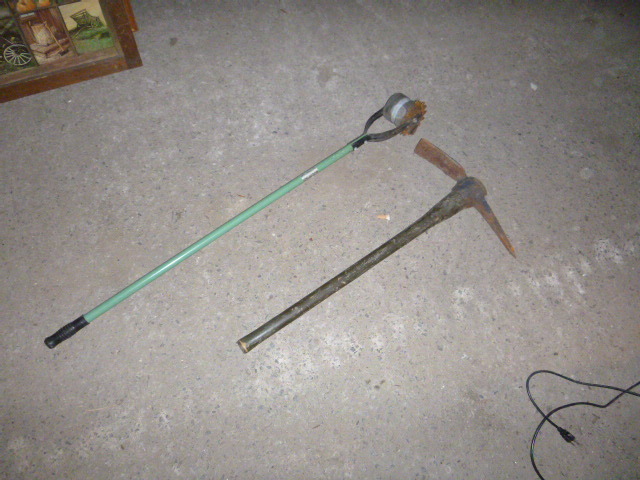 lot 238 image: Pick Axe and Edger