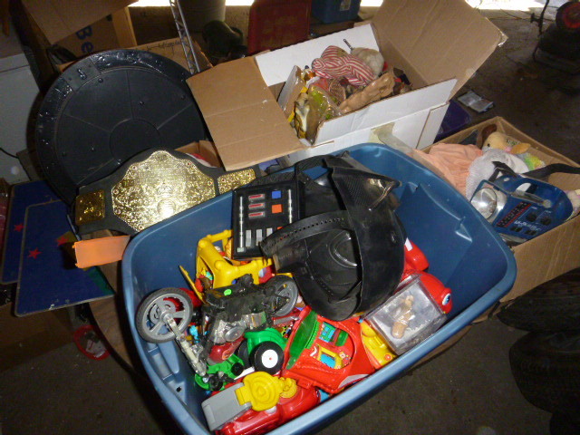 lot 248 image: Miscellaneous Toys