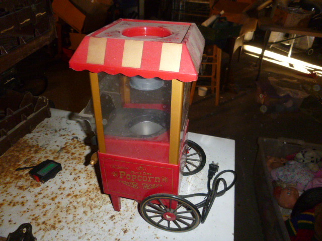 lot 254 image: Air Popcorn Popper