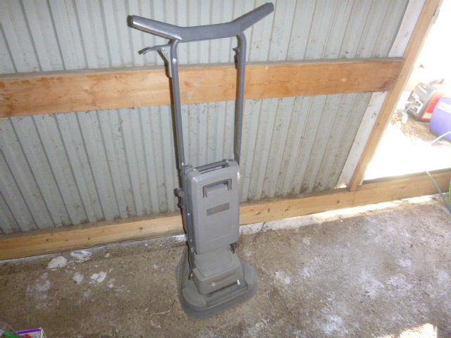 lot 275 image: Electroulux Epic Floor Pro