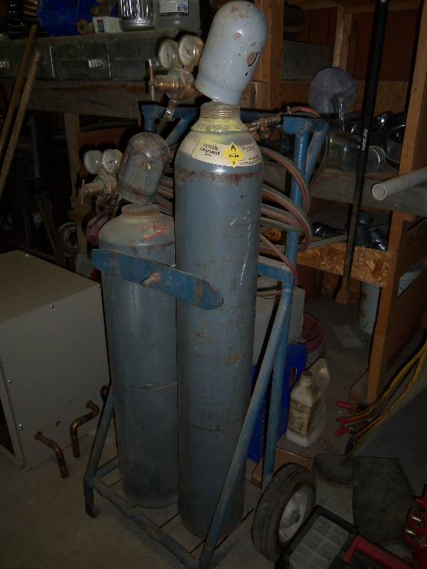Acetylene Cutting Torch with Cart