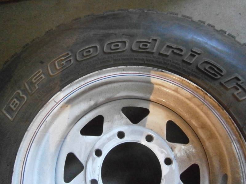 15 Wheel & Tire