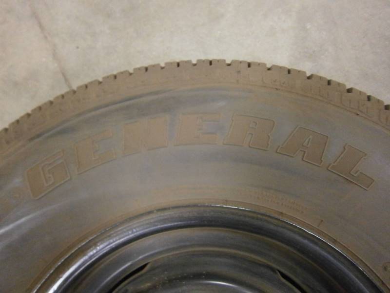 16 Wheel & Tire