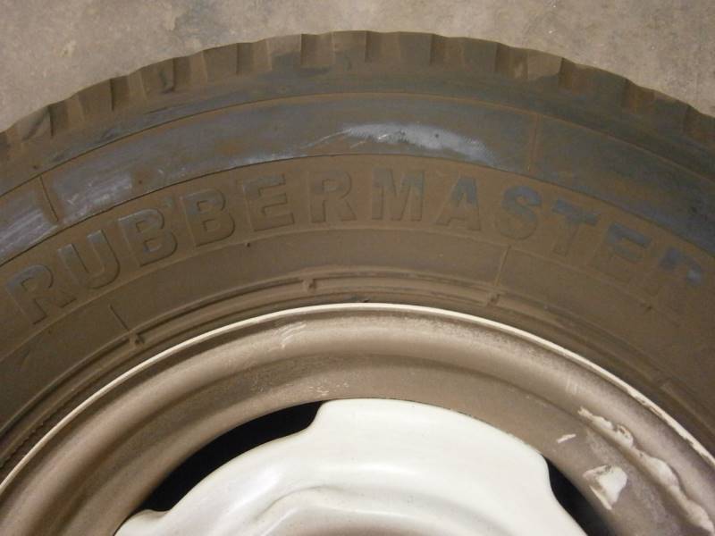 16 Wheel & Tire