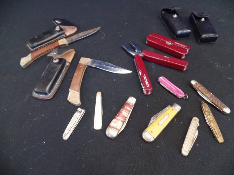 Vintage and Modern Pocket Knives