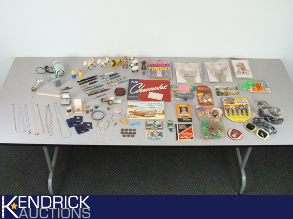 Large Lot of Miscellaneous Collectibles