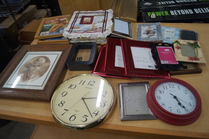 Picture Frames, Clocks, Photo Booklets