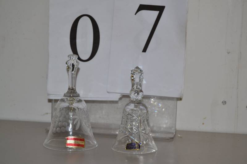 lot 7 image: Glass bells