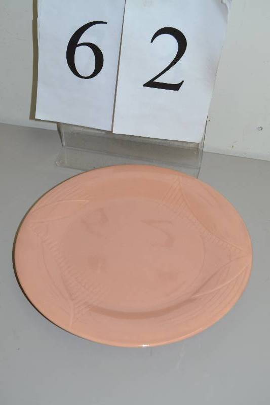 lot 62 image: Red Wing